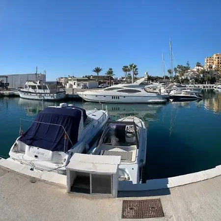 펜션 Hacienda Riviera Marbella 미하스